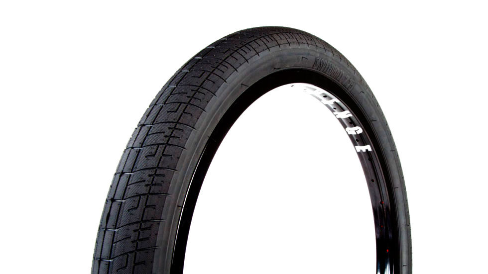 20 x 2.5 bmx tire